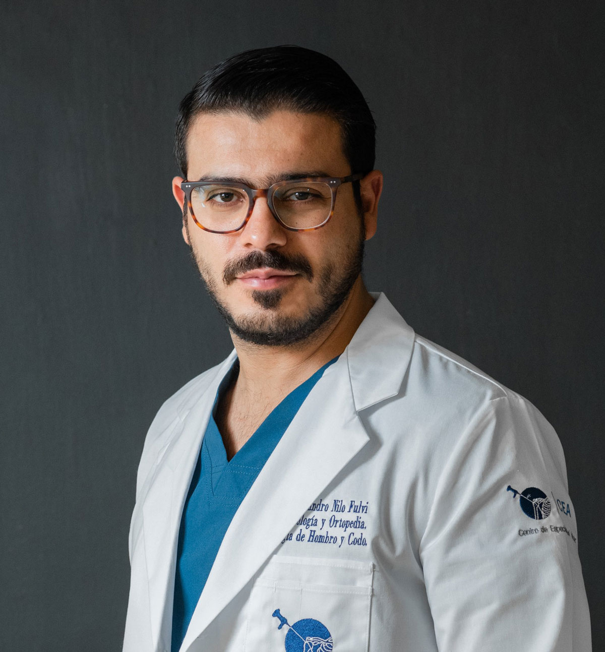 Dr. Alessandro Nilo Fulvi, traumatólogo ortopedista especialista en artroscopia de hombro y rodilla, Mérida Yucatán